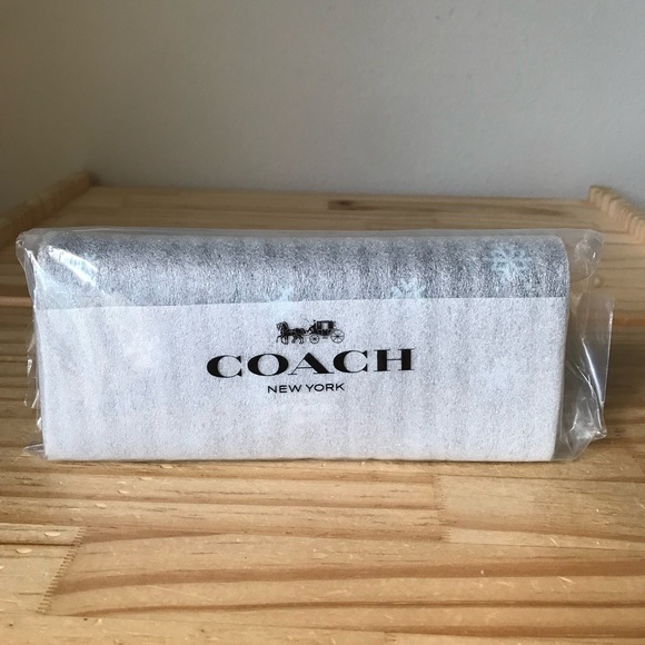 Coach Wallet🎈🎈 - Picture 8 of 8